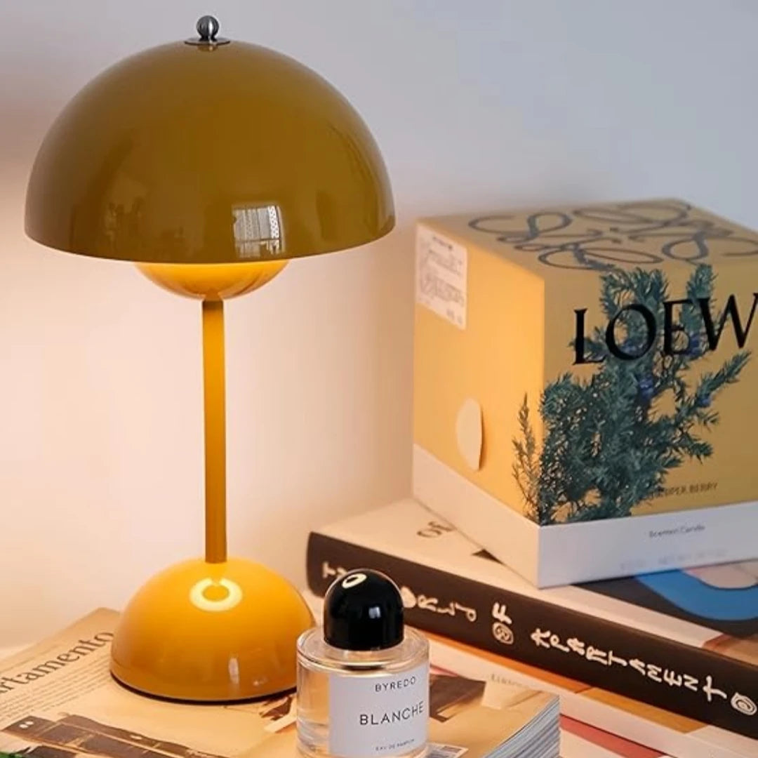 Retro Globe Lamp